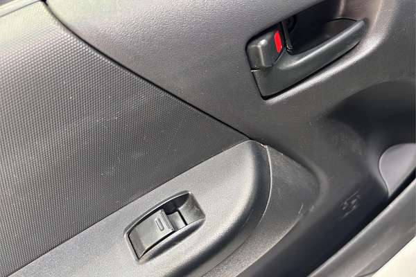 2019 Toyota Hiace Long DX