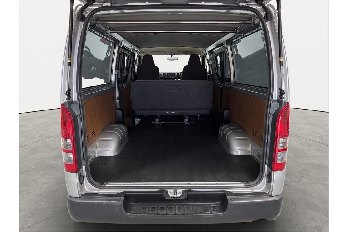 2019 Toyota Hiace Long DX