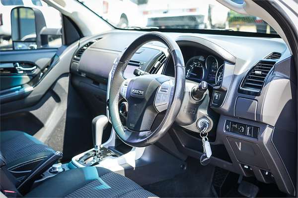 2019 Isuzu MU-X LS-M