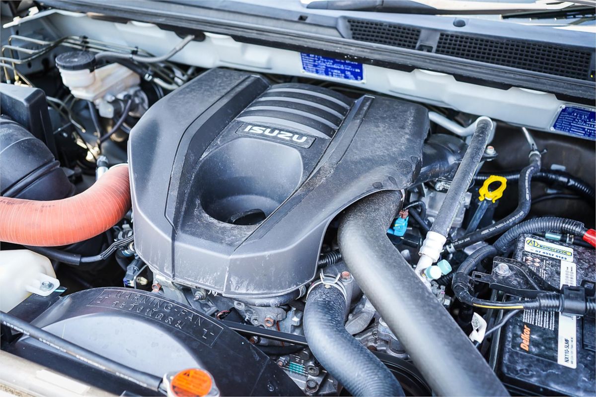 2019 Isuzu MU-X LS-M