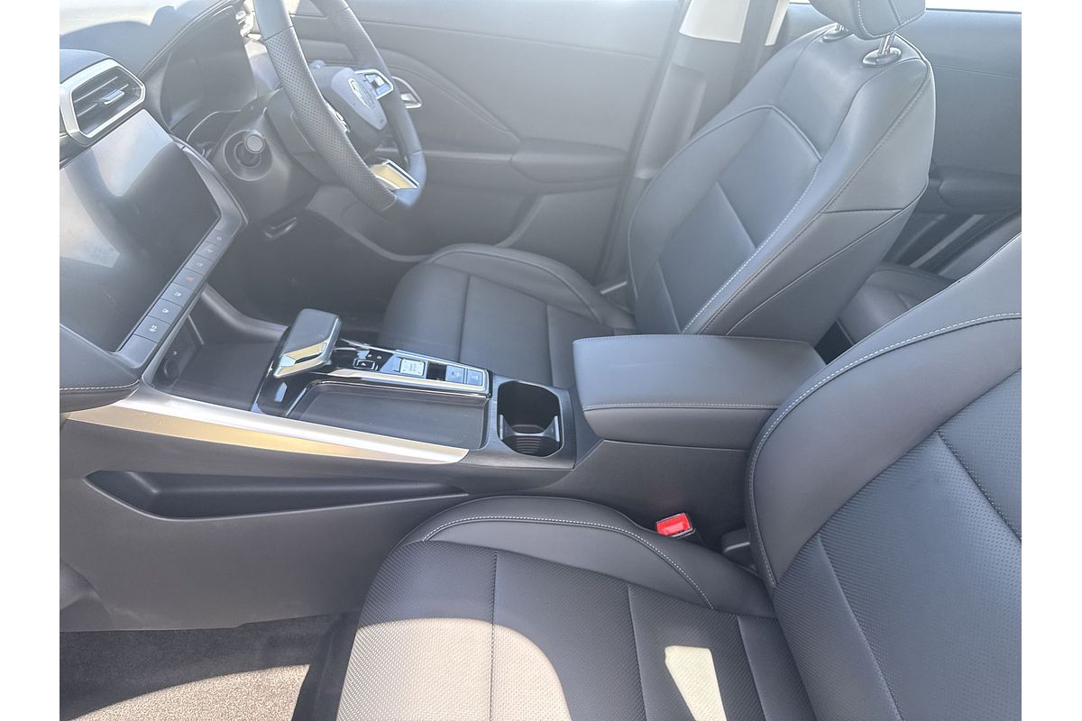 2025 MG ZS Essence Hybrid+ ZS32