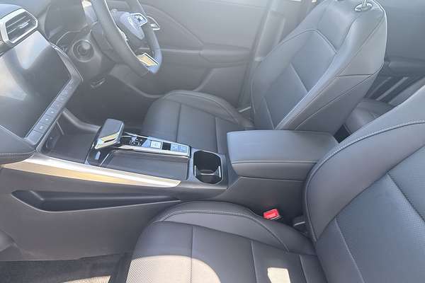 2025 MG ZS Essence Hybrid+ ZS32