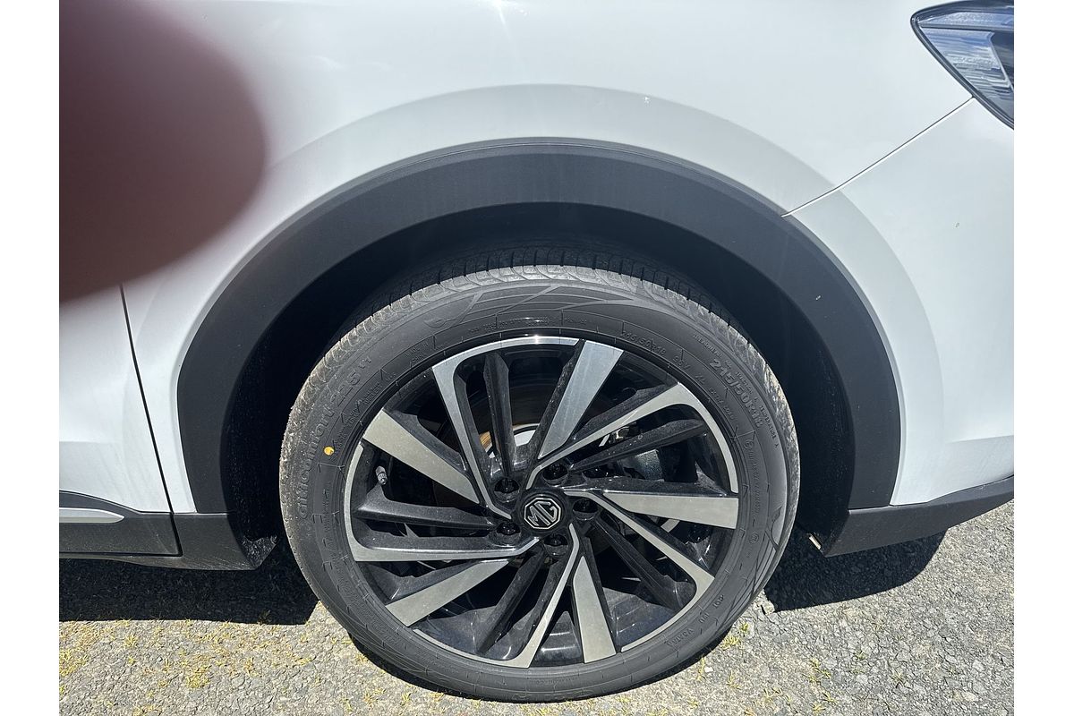 2025 MG ZS Essence Hybrid+ ZS32