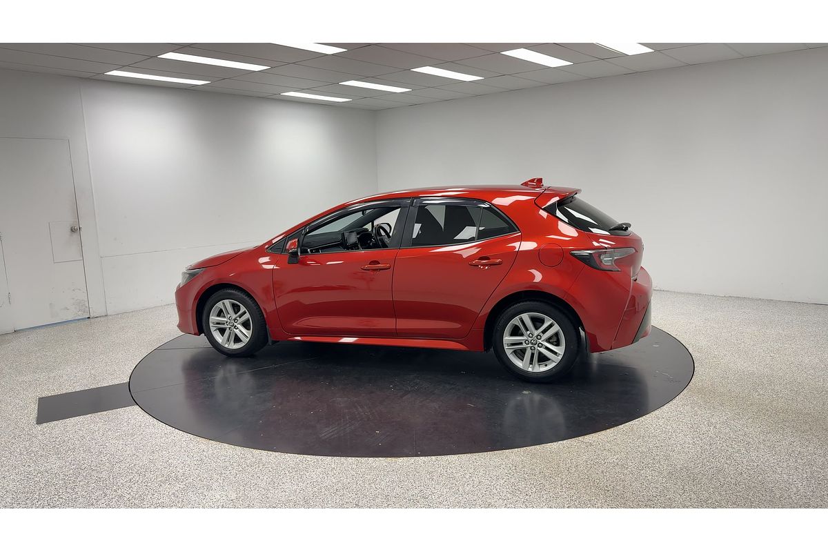 2019 Toyota Corolla SX MZEA12R