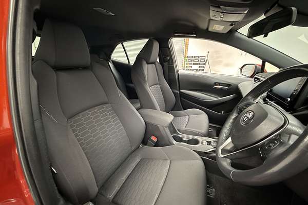 2019 Toyota Corolla SX MZEA12R