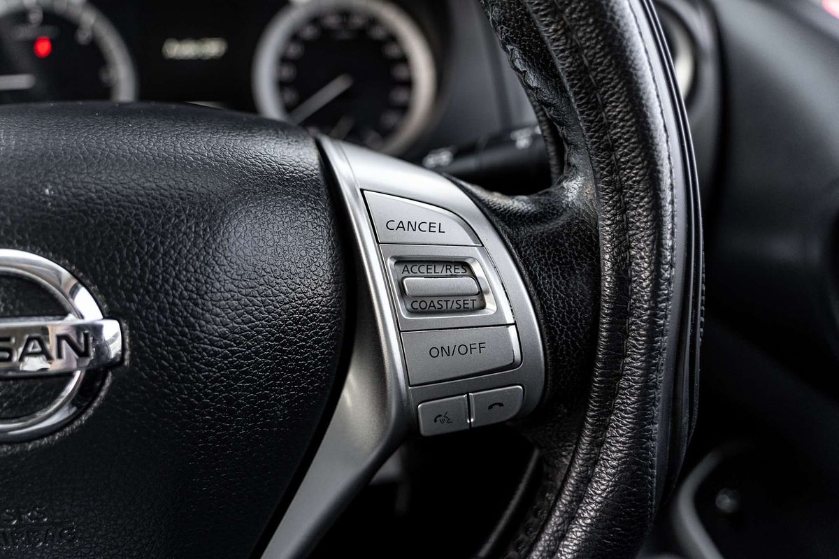 2017 Nissan Navara ST D23 Series 2 Rear Wheel Drive