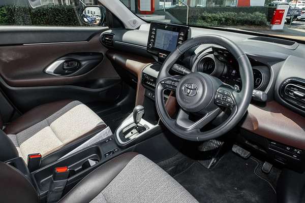 2021 Toyota Yaris Cross Urban MXPB10R