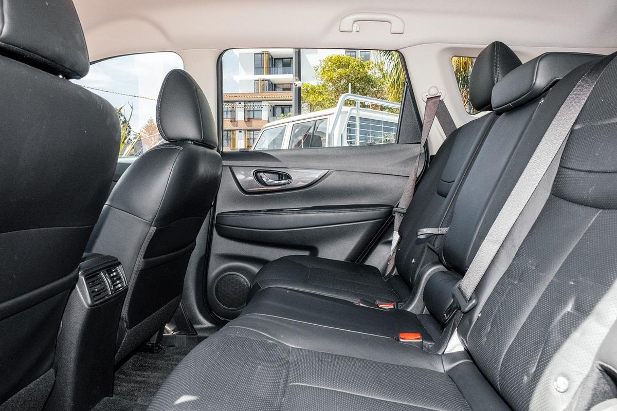 2020 Nissan X-TRAIL ST-L T32