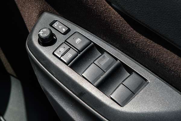 2021 Toyota Yaris Cross Urban MXPB10R