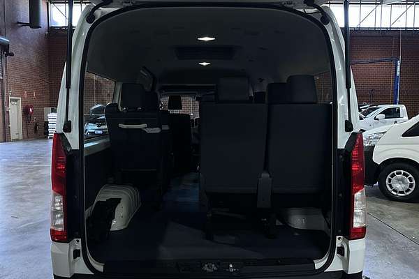2020 Toyota Hiace Commuter GDH322R ELWB High Roof