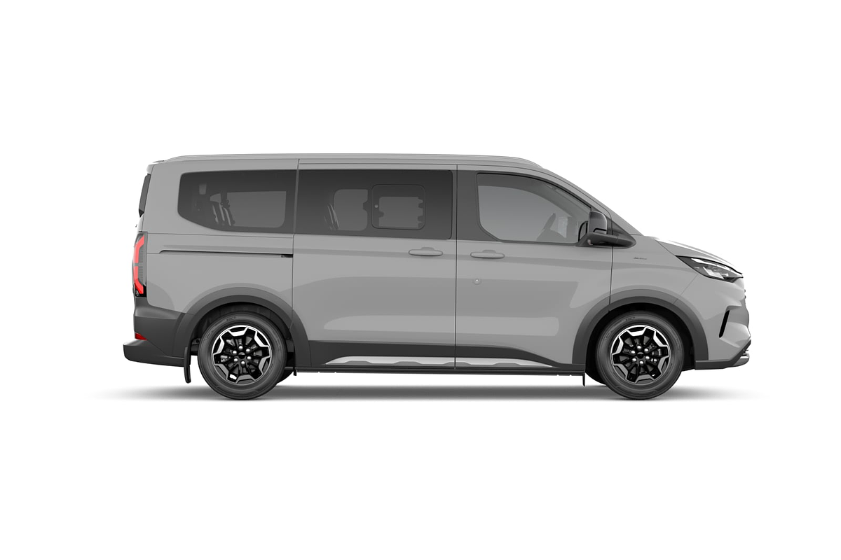 2025 Ford Tourneo Active AV SWB