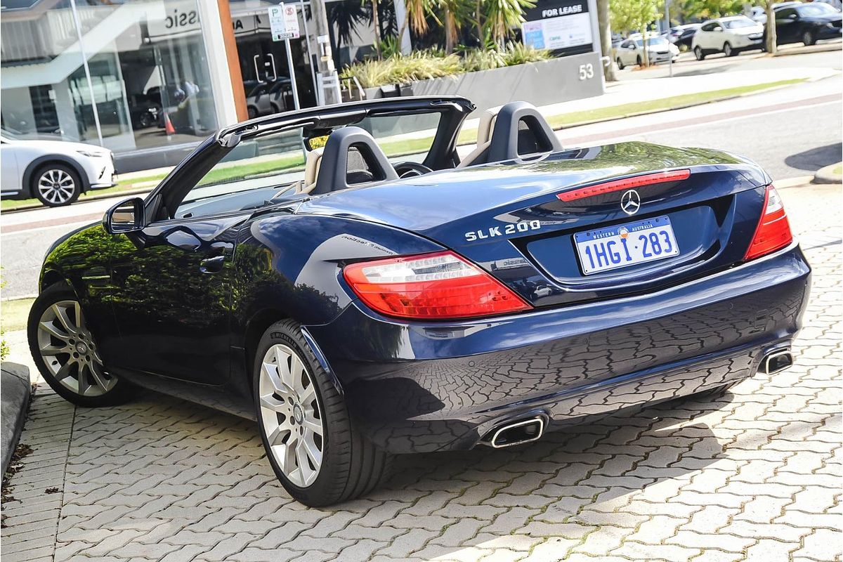 2011 Mercedes-Benz SLK-Class SLK200 BlueEFFICIENCY R172