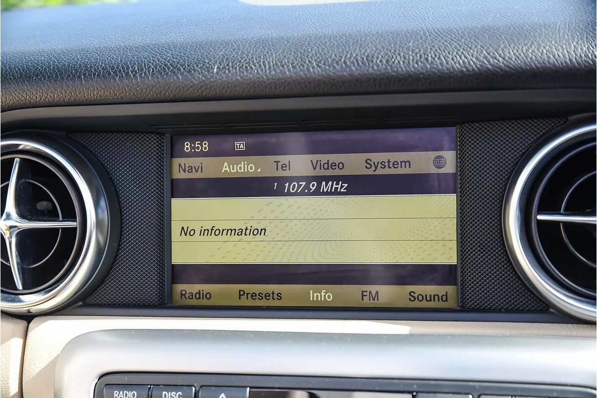 2011 Mercedes-Benz SLK-Class SLK200 BlueEFFICIENCY R172