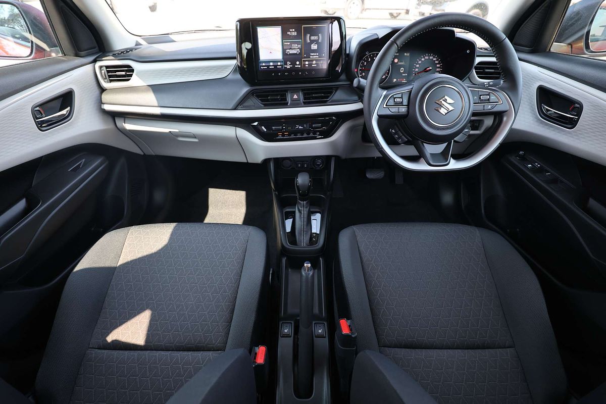 2024 Suzuki Swift Hybrid Plus UZ