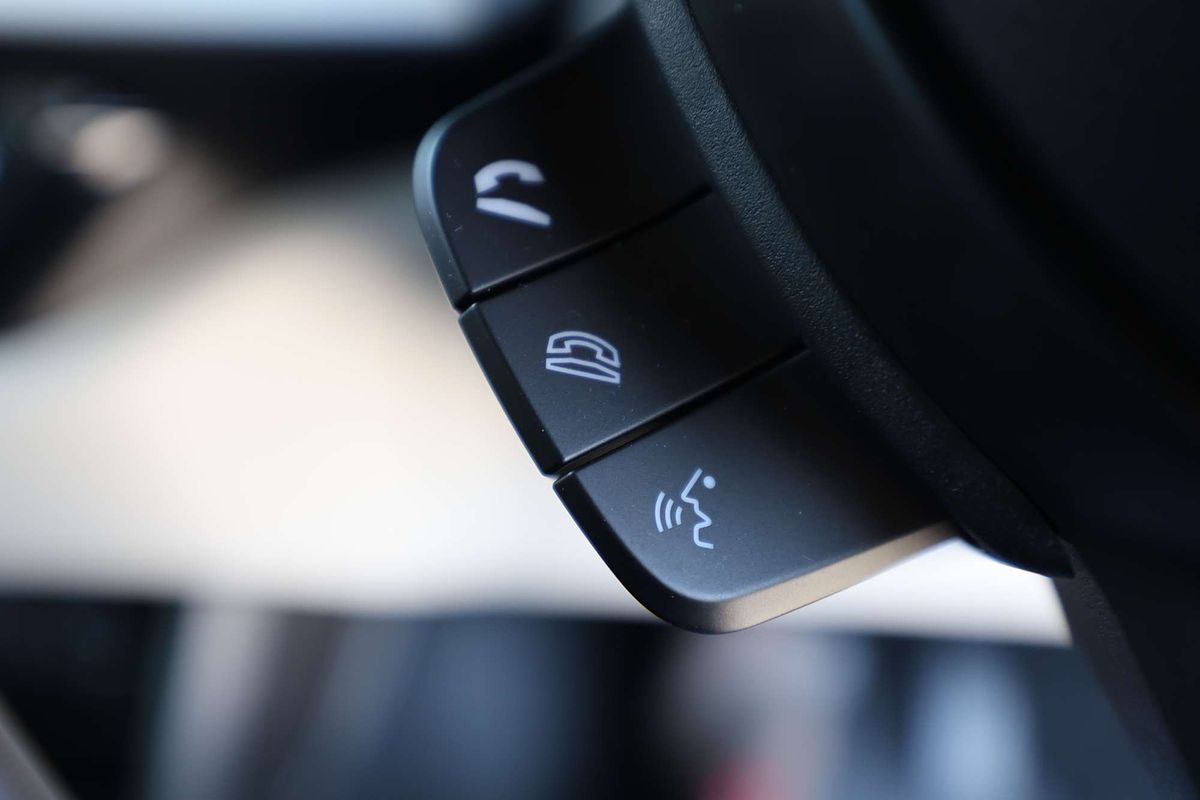 2024 Suzuki Swift Hybrid Plus UZ