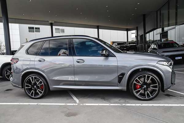 2024 BMW X5 M60i MHEV G05 LCI