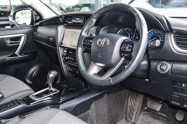 2023 Toyota FORTUNER GXL GUN156R