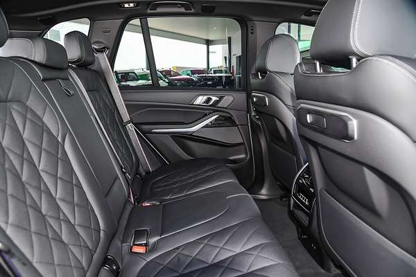 2024 BMW X5 M60i MHEV G05 LCI