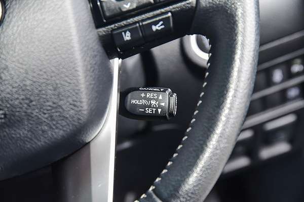 2023 Toyota FORTUNER GXL GUN156R