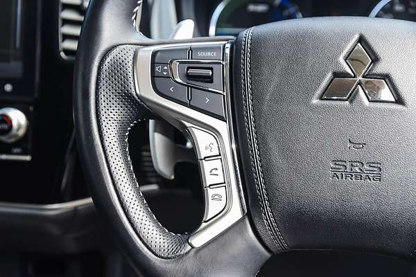 2019 Mitsubishi Outlander PHEV ES ADAS ZL