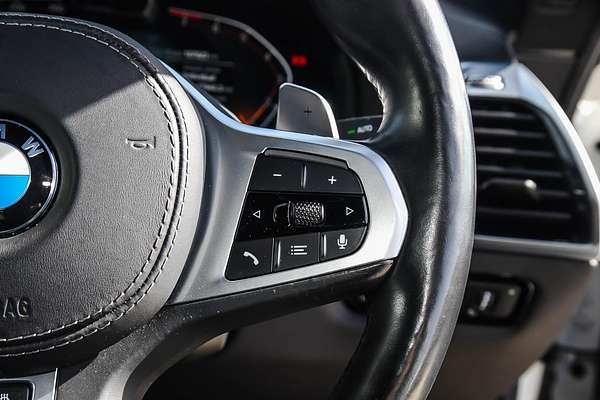 2019 BMW 8 Series 840i M Sport G16