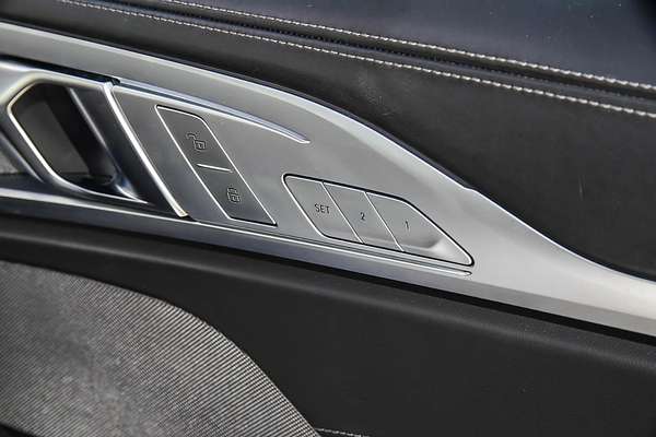 2019 BMW 8 Series 840i M Sport G16