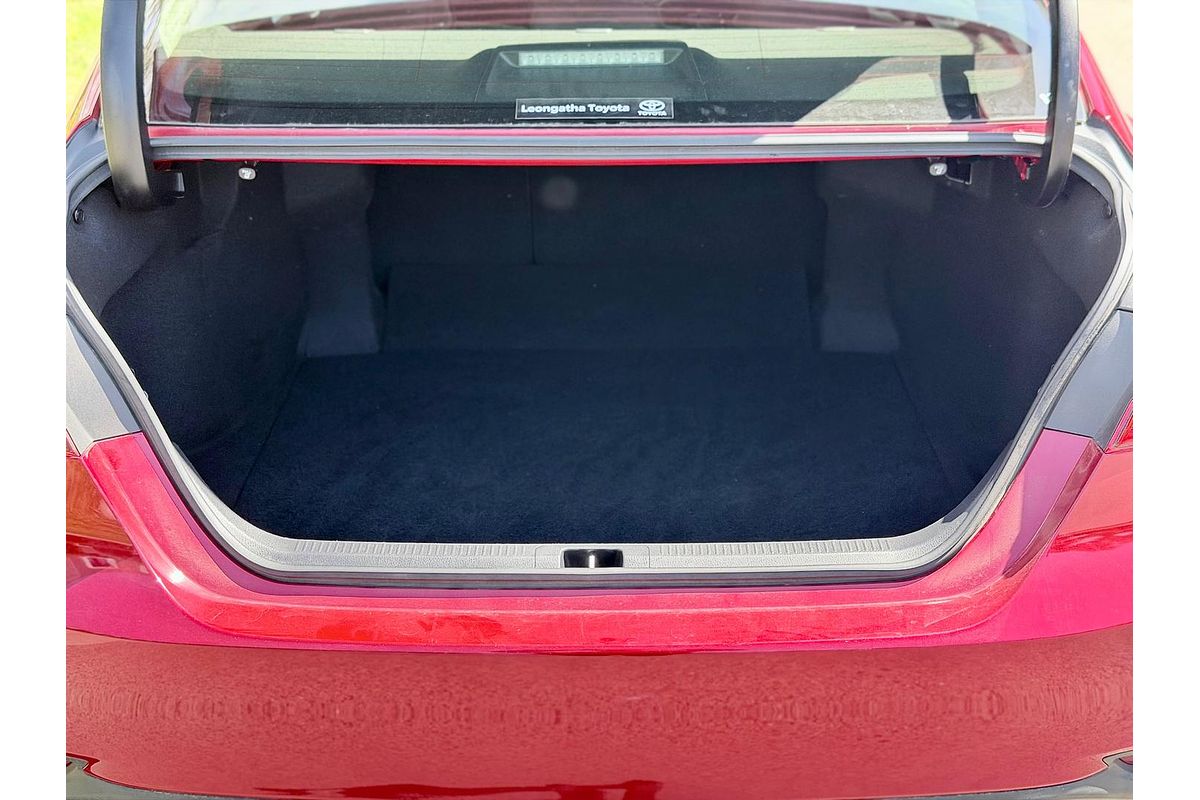 2019 Toyota Camry Ascent AXVH71R