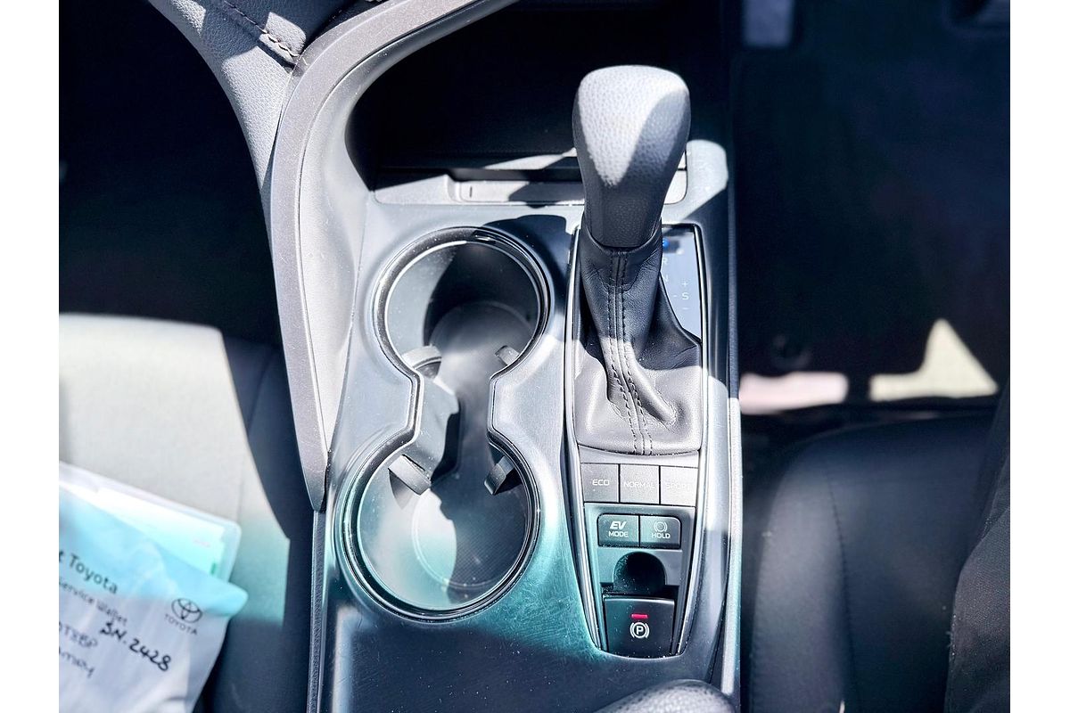 2019 Toyota Camry Ascent AXVH71R