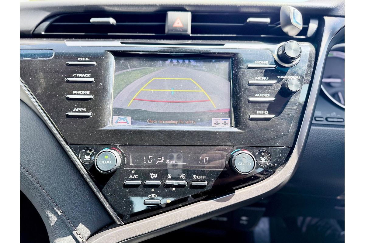 2019 Toyota Camry Ascent AXVH71R