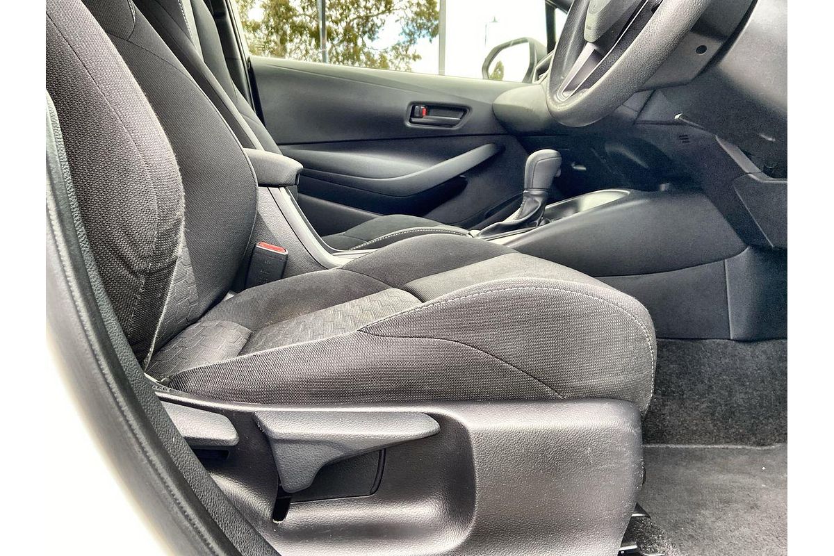 2022 Toyota Corolla Ascent Sport Hybrid ZWE211R