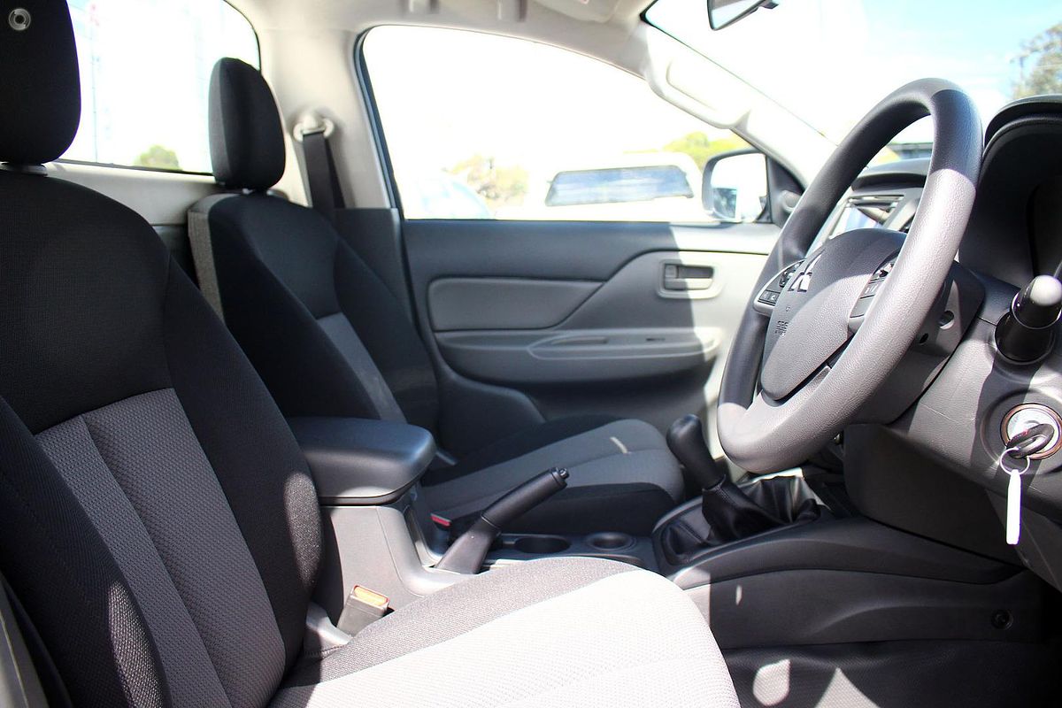 2016 Mitsubishi Triton GLX MQ Rear Wheel Drive