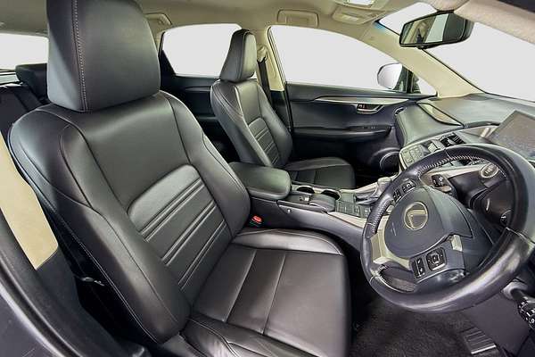2016 Lexus NX NX200t Luxury AGZ10R