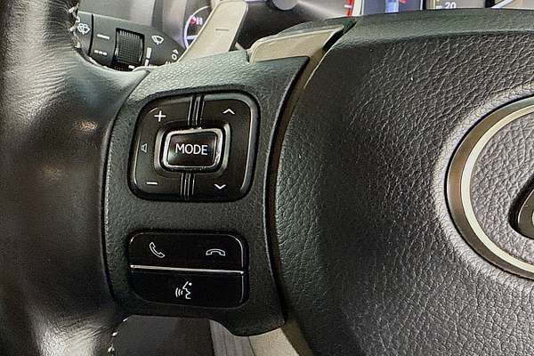 2016 Lexus NX NX200t Luxury AGZ10R