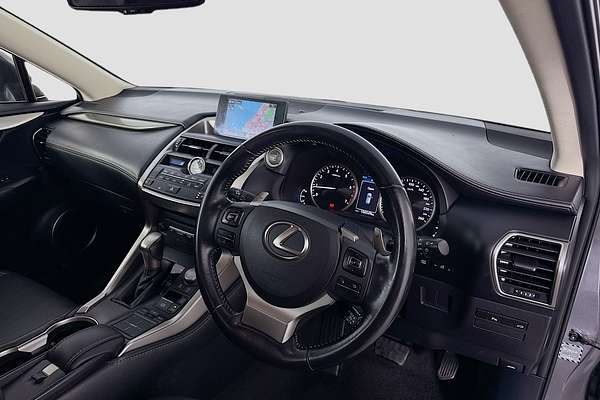 2016 Lexus NX NX200t Luxury AGZ10R