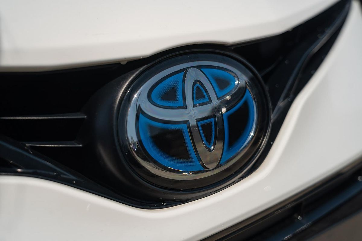 2023 Toyota Camry Ascent AXVA70R