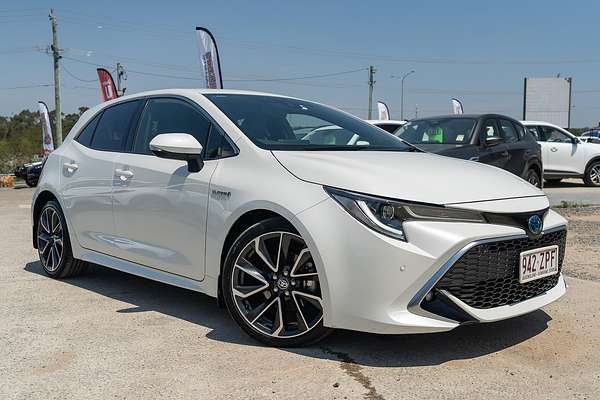 2020 Toyota Corolla ZR Hybrid ZWE211R