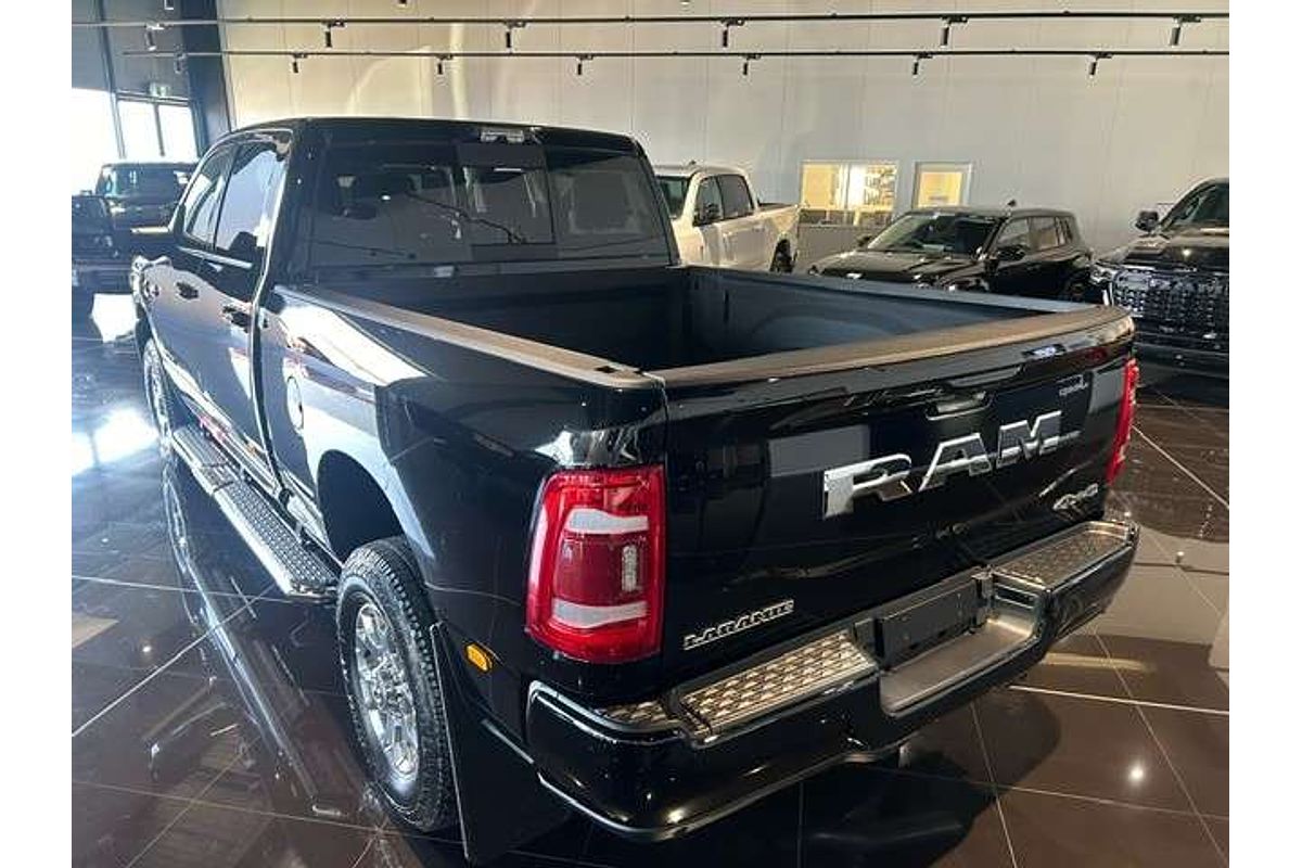 2024 RAM 2500 Laramie DJ 4X4