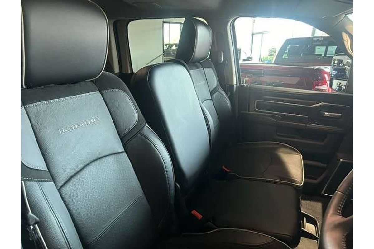 2024 RAM 2500 Laramie DJ 4X4