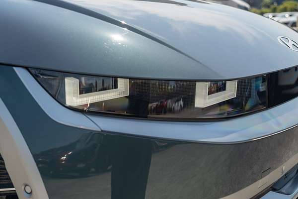 2025 Hyundai IONIQ 5 NE.V5