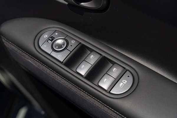 2025 Hyundai IONIQ 5 NE.V5