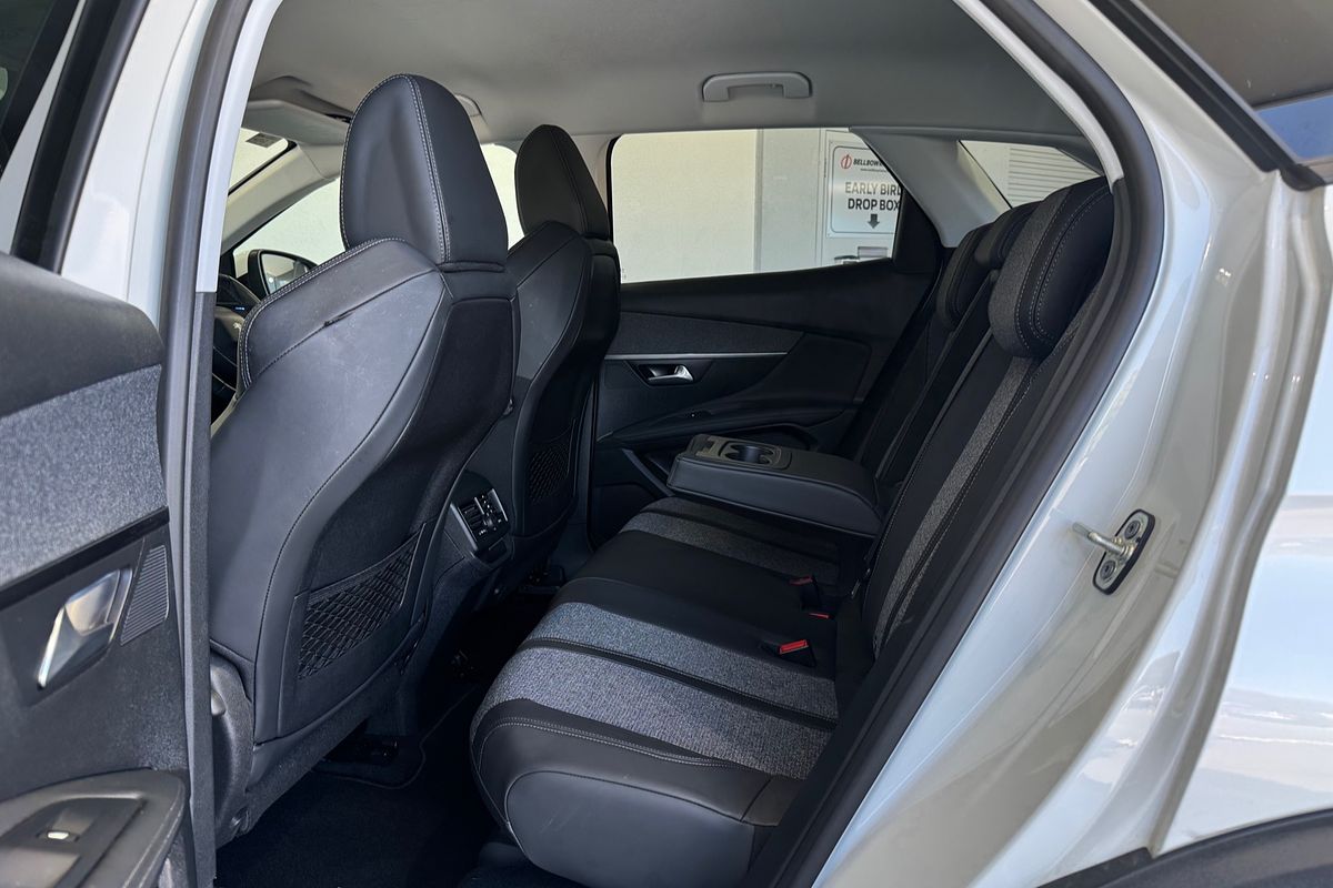 2018 Peugeot 3008 Allure P84