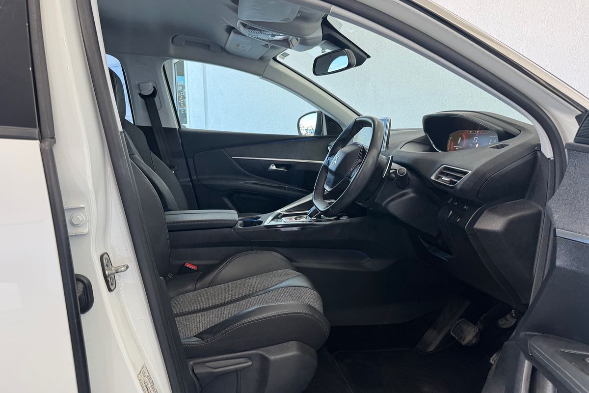 2018 Peugeot 3008 Allure P84