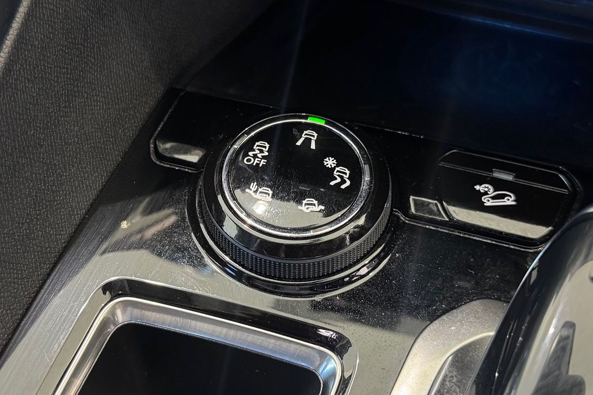 2018 Peugeot 3008 Allure P84