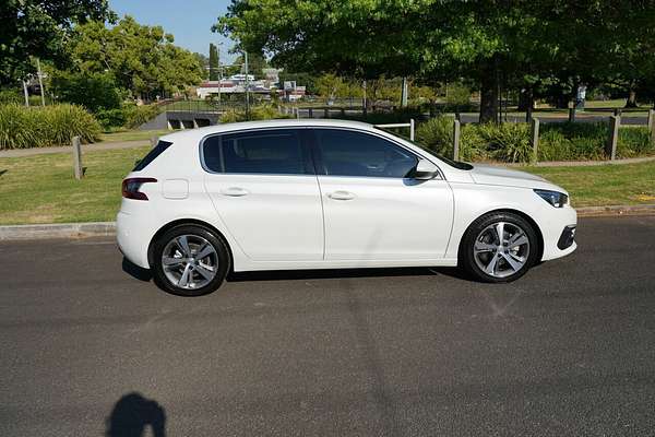 2018 Peugeot 308 Allure T9