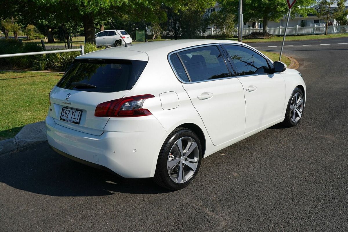 2018 Peugeot 308 Allure T9