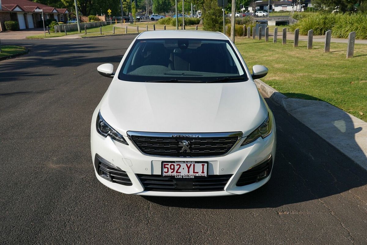 2018 Peugeot 308 Allure T9
