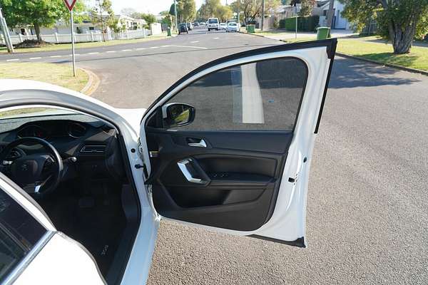 2018 Peugeot 308 Allure T9