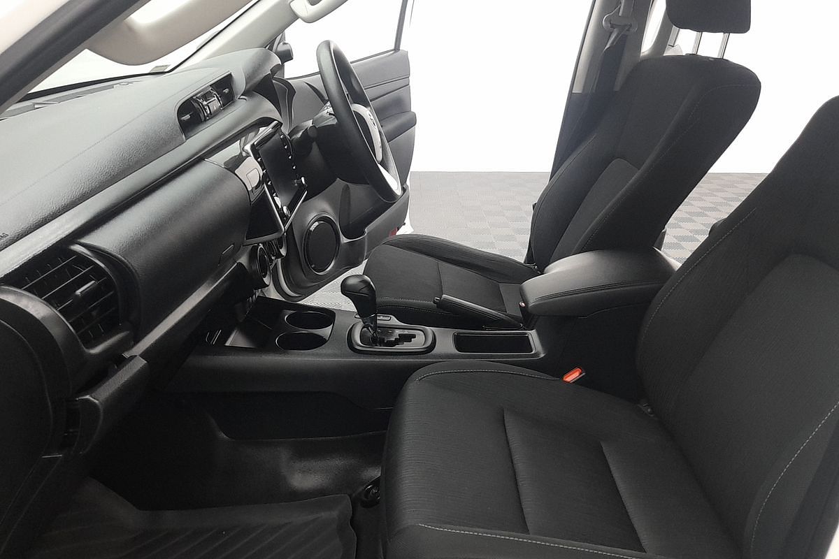 2022 Toyota Hilux SR GUN126R 4X4