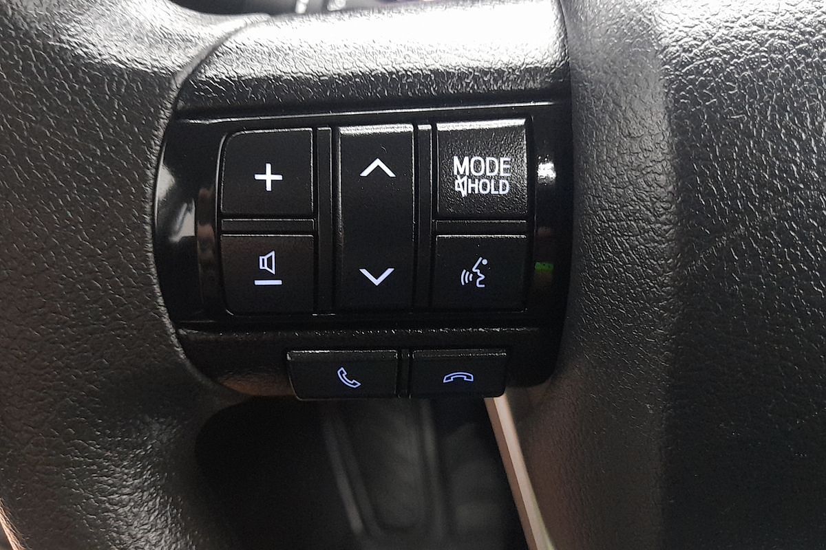 2022 Toyota Hilux SR GUN126R 4X4