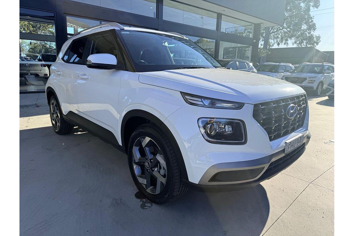 2024 Hyundai Venue Elite QX.V5